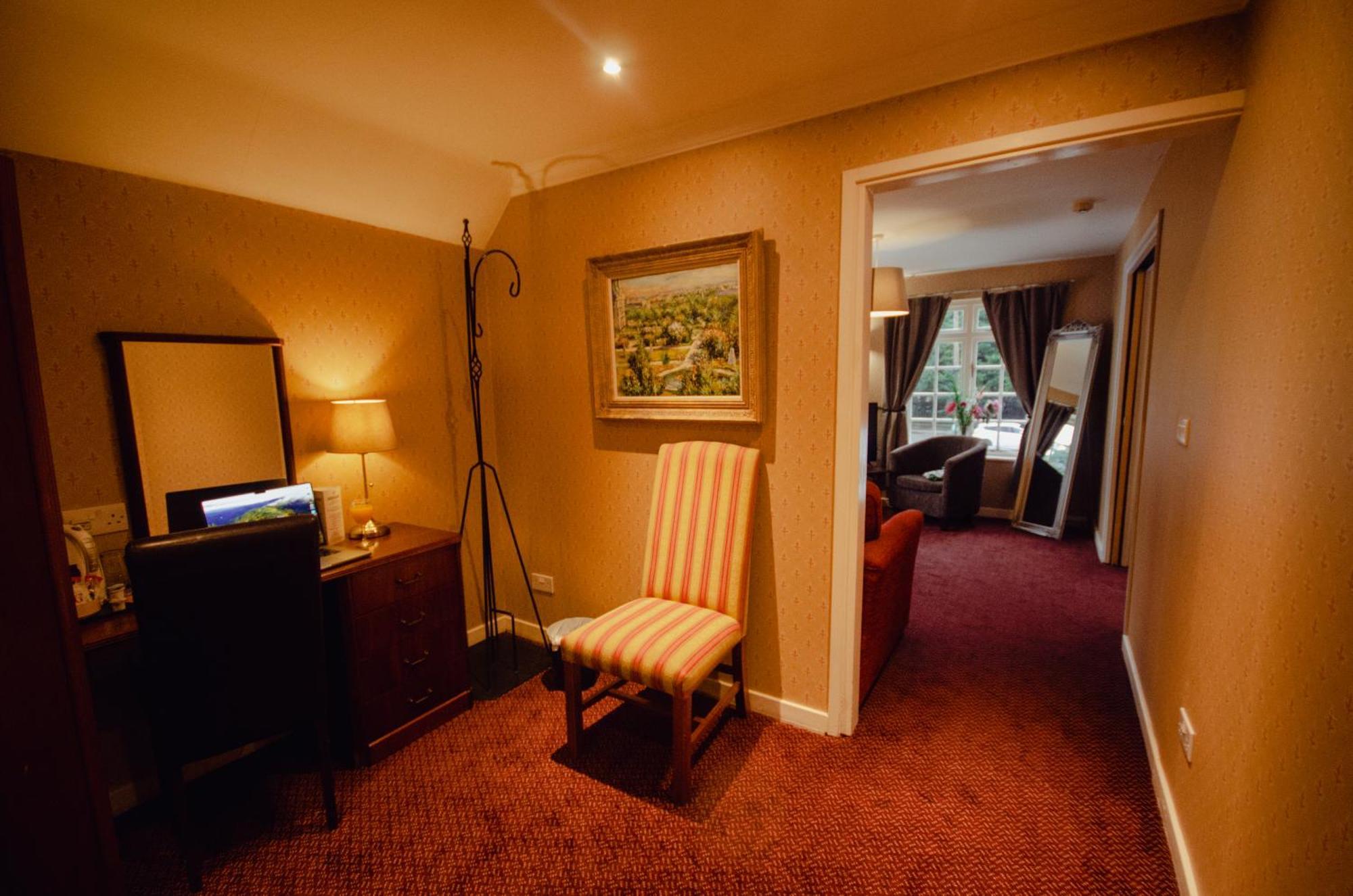 Howfield Manor Hotel Canterbury Exterior foto