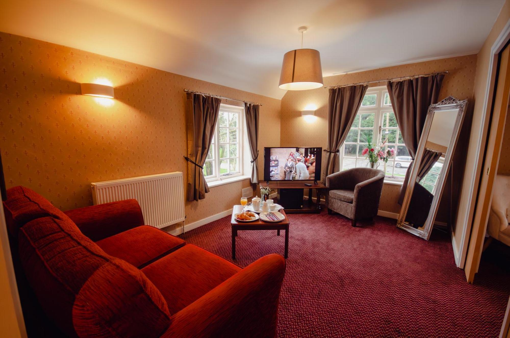 Howfield Manor Hotel Canterbury Exterior foto